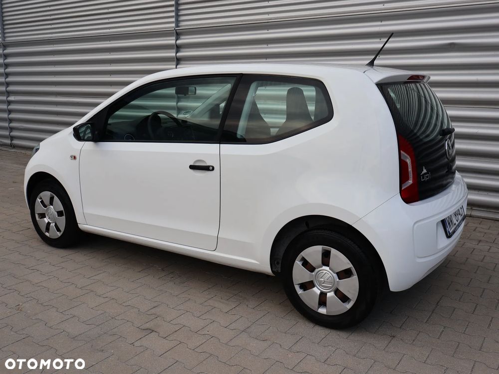 Volkswagen up! Standard - 25