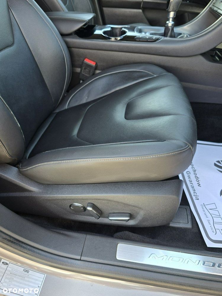 Ford Mondeo - 23