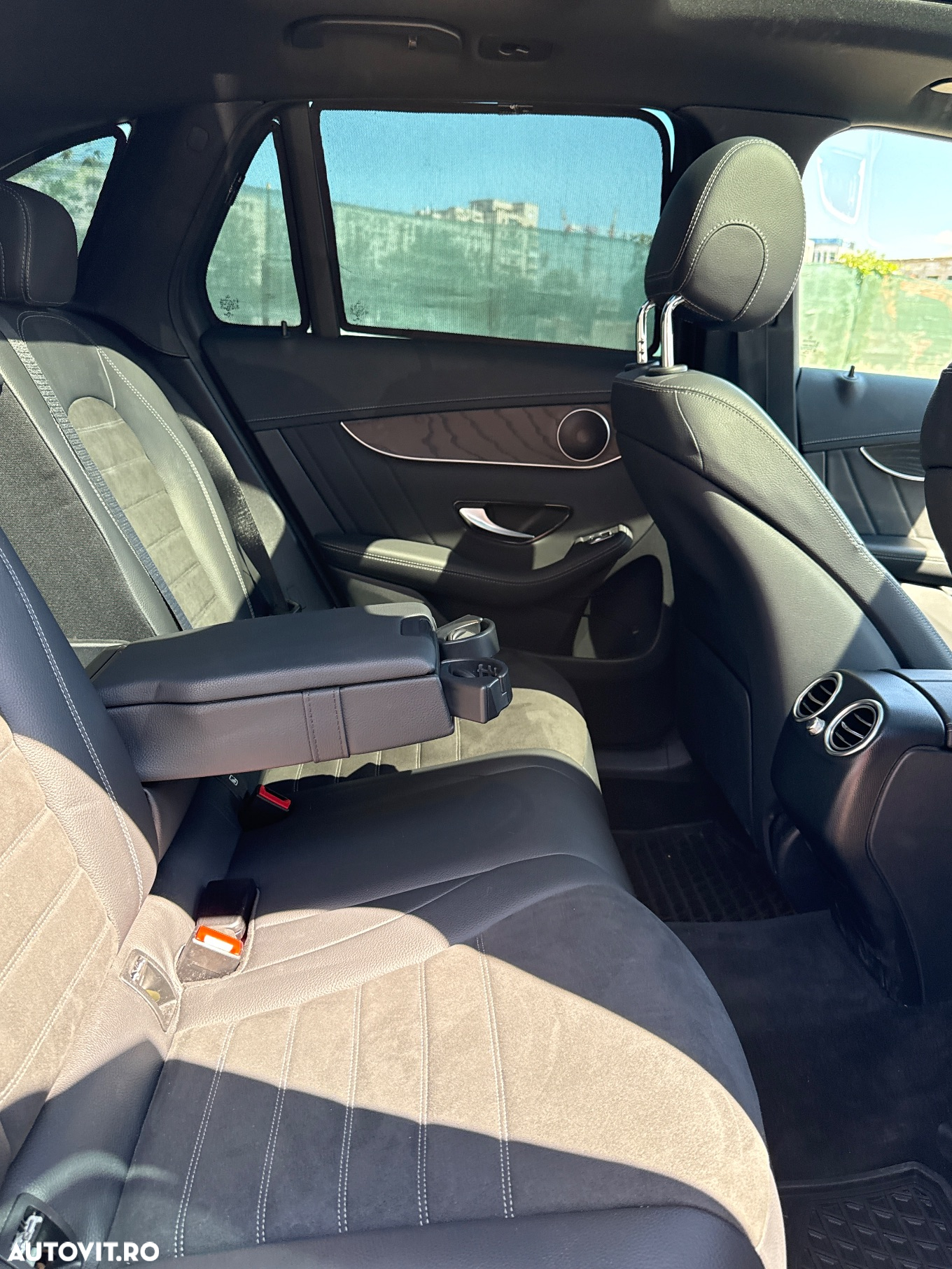 Mercedes-Benz GLC 220 d 4MATIC - 28