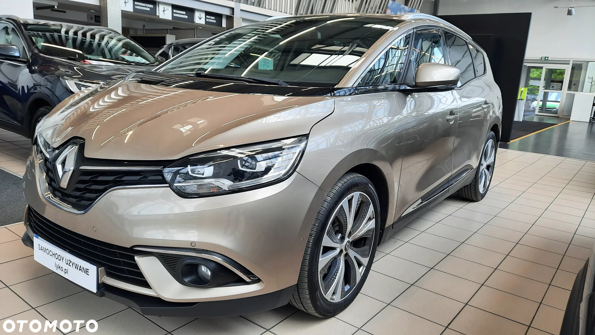 Renault Grand Scenic - 7