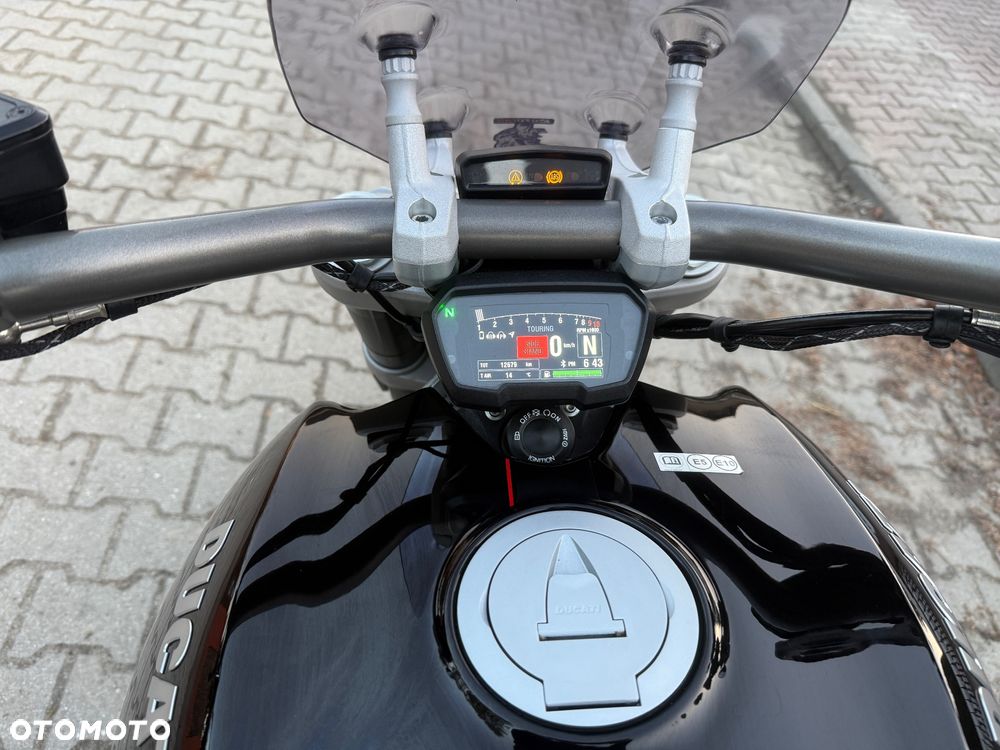 Ducati Diavel - 25