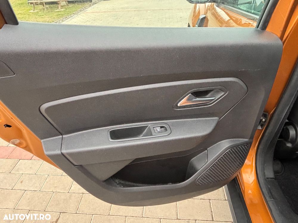 Dacia Duster TCe 100 Comfort - 22