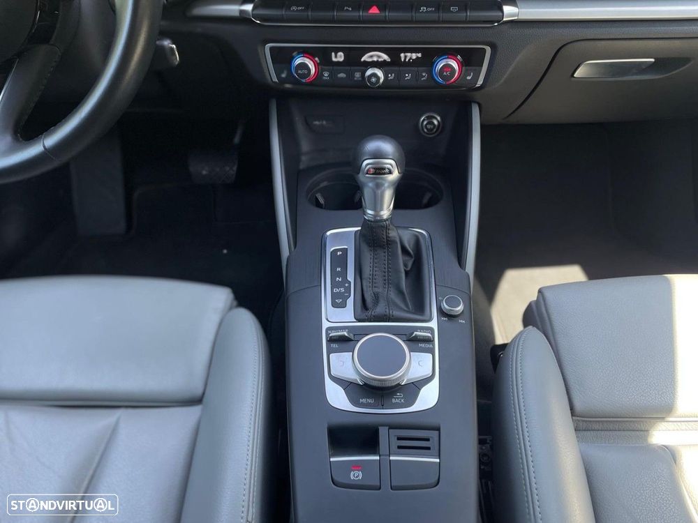 Audi A3 Sportback 1.6 TDI S-line S tronic - 12