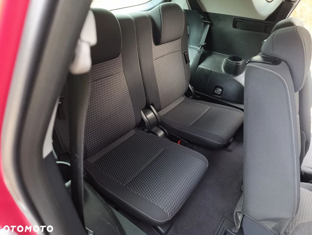 Toyota Verso 1.8 Sol plus NAVI 7os - 15