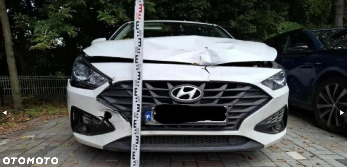 Hyundai i30 1.6 D Classic + - 5