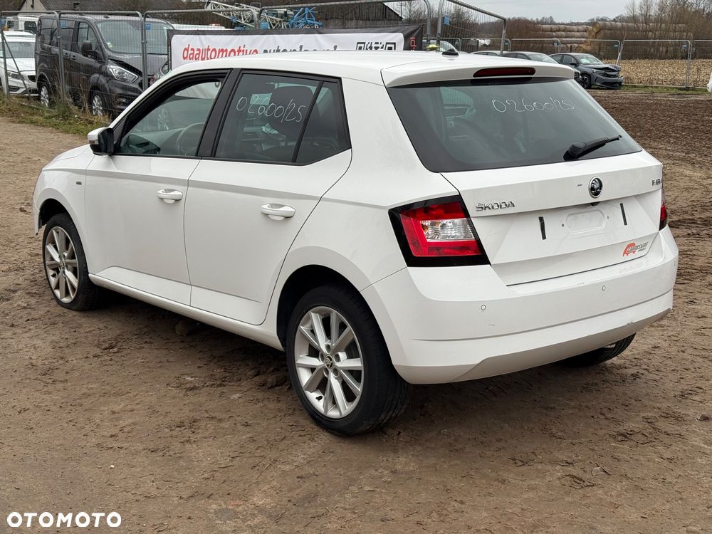 Skoda Fabia 1.0 MPI Clever - 7