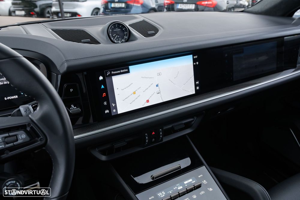 Porsche Cayenne Coupé Turbo E-Hybrid - 31