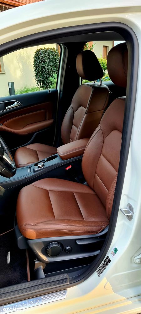Mercedes-Benz Klasa B 200 7G-DCT AMG Line - 22