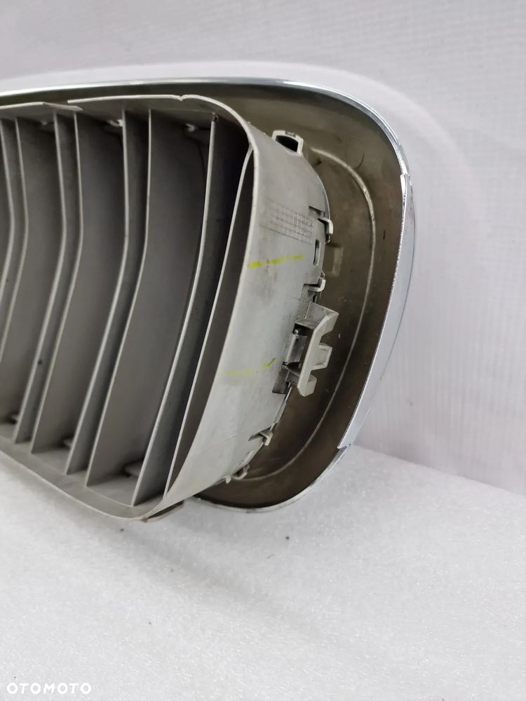 BMW X5 / X6 F15 / F16 PRAWA NERKA / ATRAPA / GRILL PRZEDNI PRZÓD , NR 7316076 / 7316058 / 7316054 ,  NR AUKCJI GL284 - 14