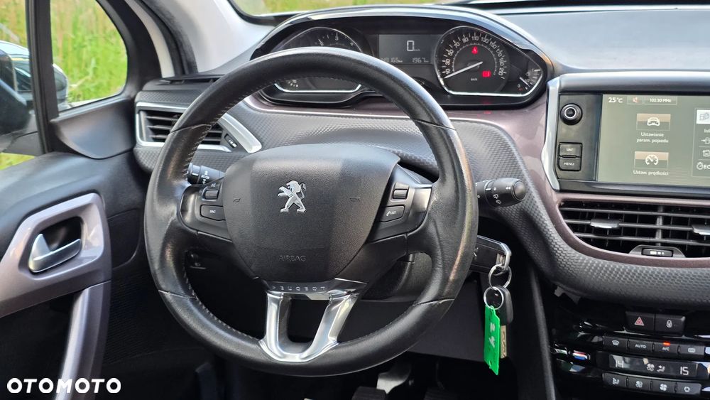 Peugeot 2008 1.5 BlueHDi Style - 14