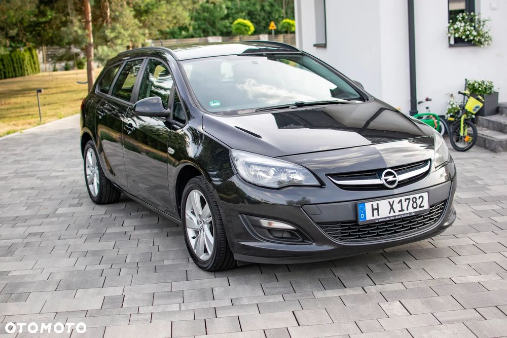 Opel Astra - 1