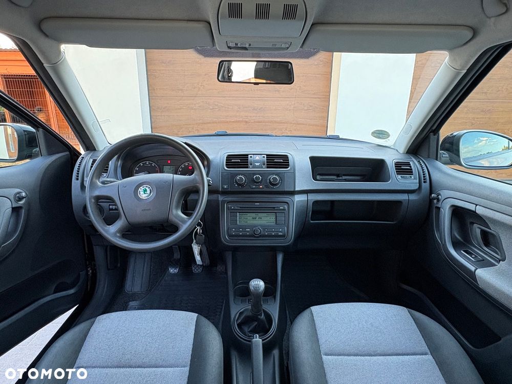 Skoda Fabia 1.2 HTP Ambiente - 8