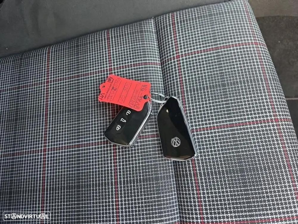 VW Golf 2.0 TSI GTI DSG - 12