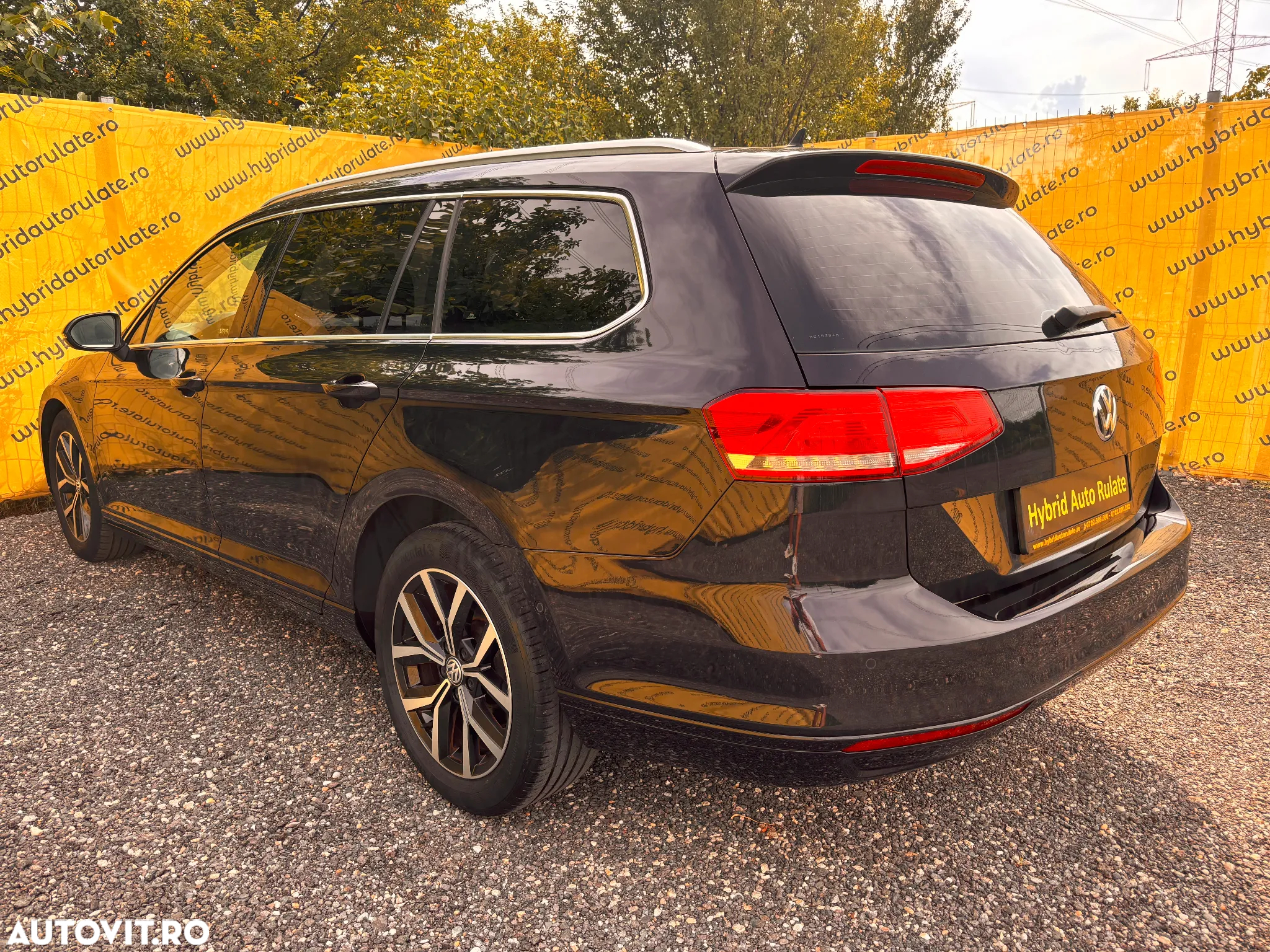 Volkswagen Passat - 3