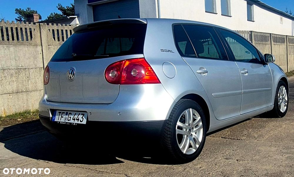 Volkswagen Golf 1.6 FSI Goal - 5