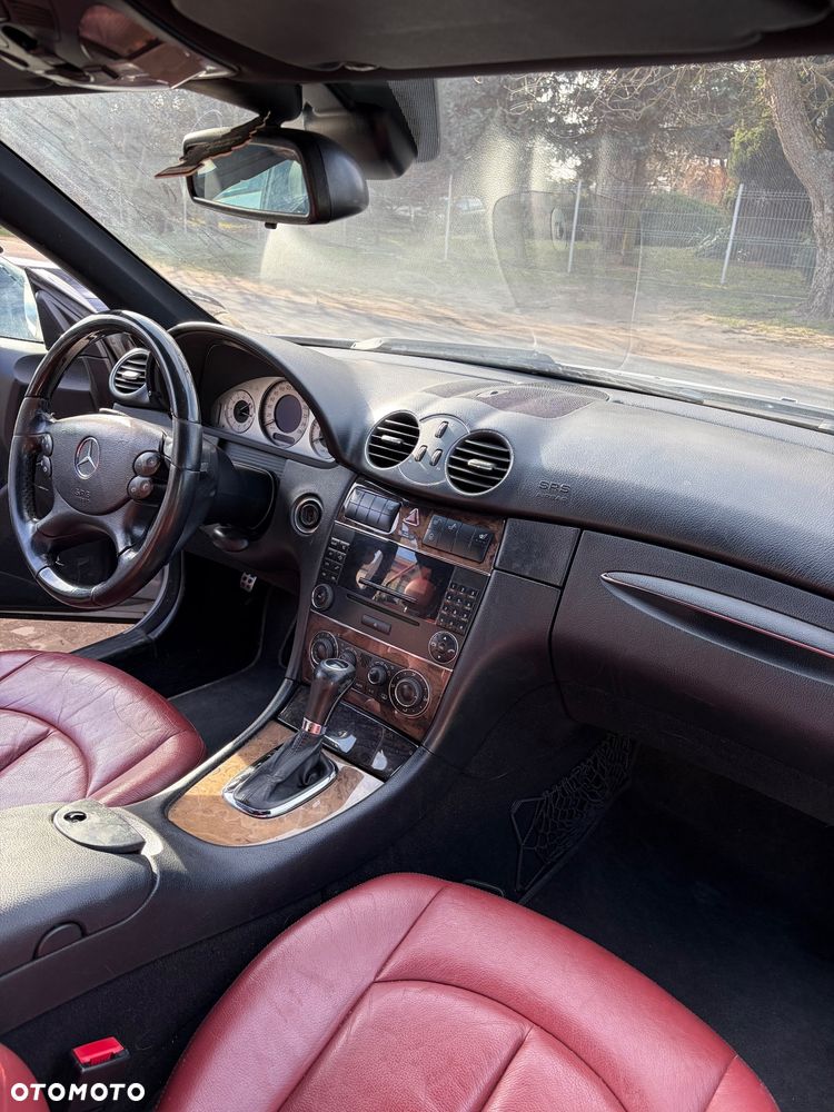Mercedes-Benz CLK - 9