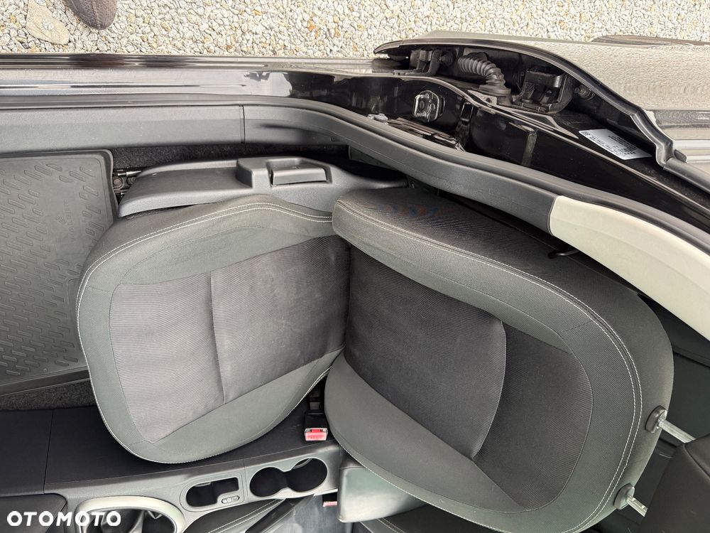 Nissan Qashqai+2 - 18
