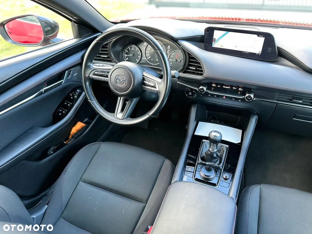Mazda 3 - 10