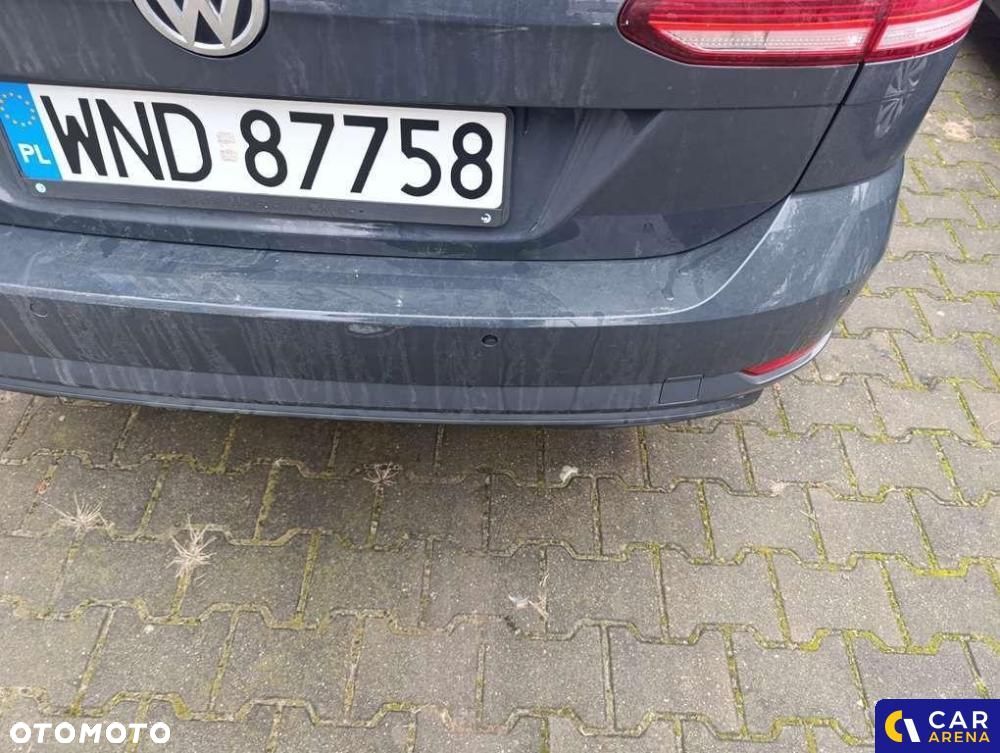 Volkswagen Golf - 23