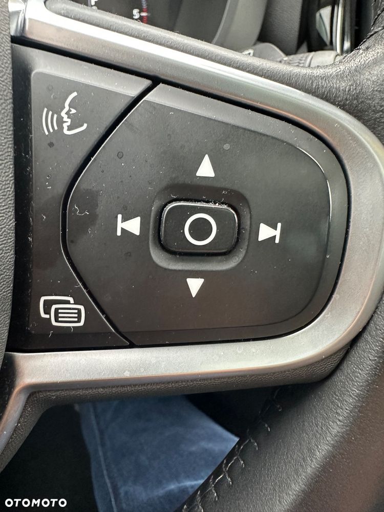 Volvo XC 60 D4 Geartronic Momentum - 16