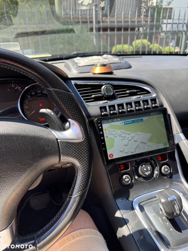 Peugeot 3008 Hybrid4 - 1
