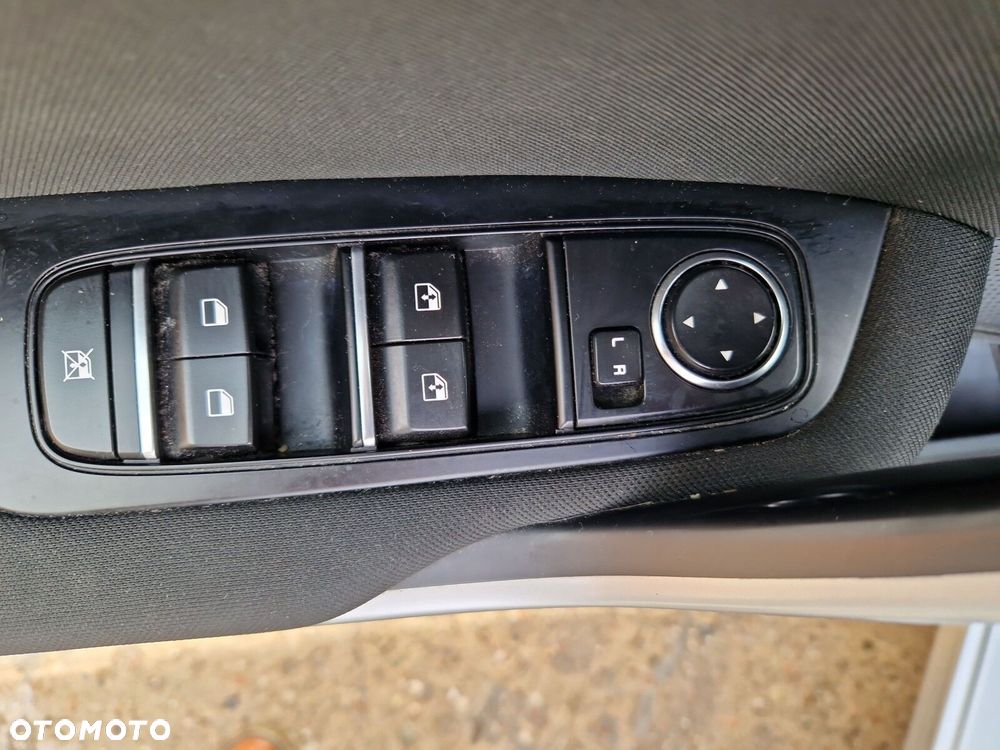 Kia Ceed 1.5 T-GDI M - 20
