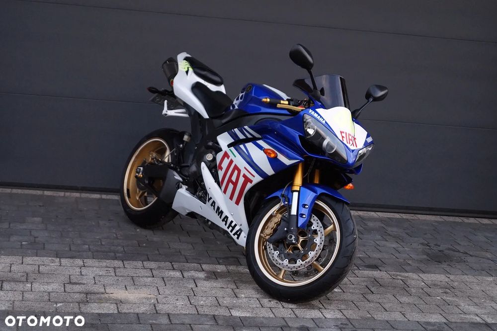 Yamaha R1