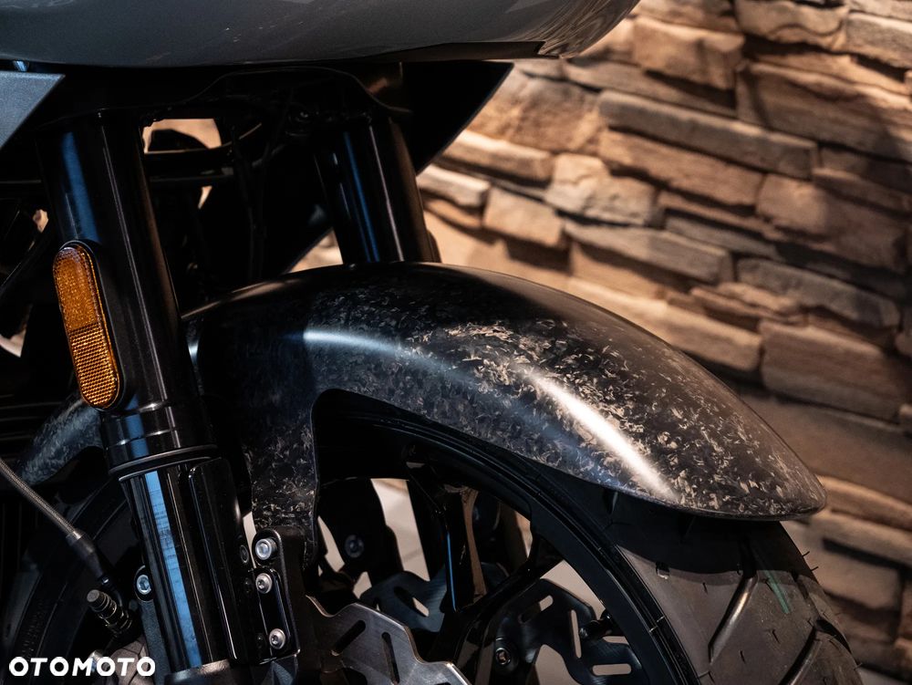 Harley-Davidson Touring Road Glide - 36