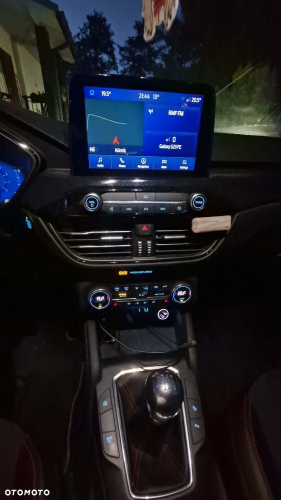 Ford Kuga 1.5 EcoBoost FWD ST-Line - 9