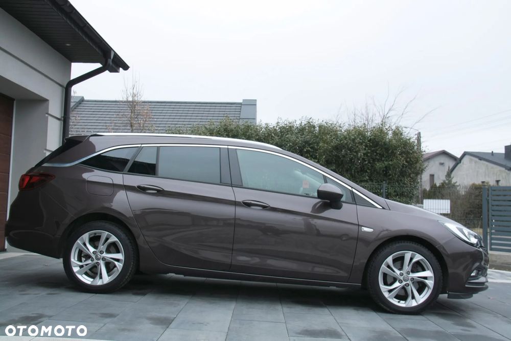 Opel Astra - 10
