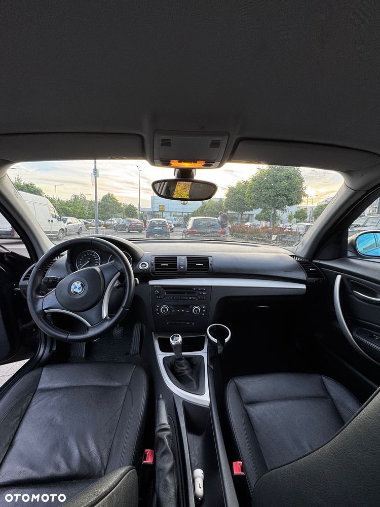 BMW Seria 1 120d - 9