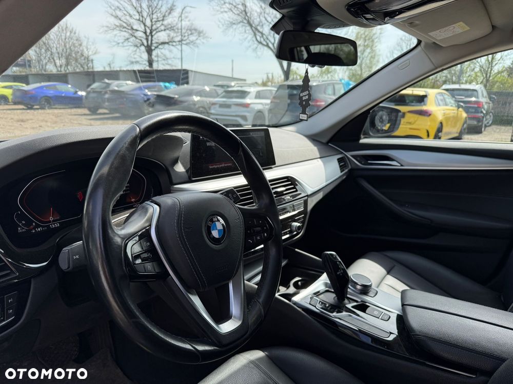BMW Seria 5 - 12