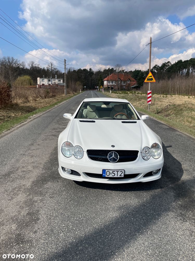 Mercedes-Benz SL - 13