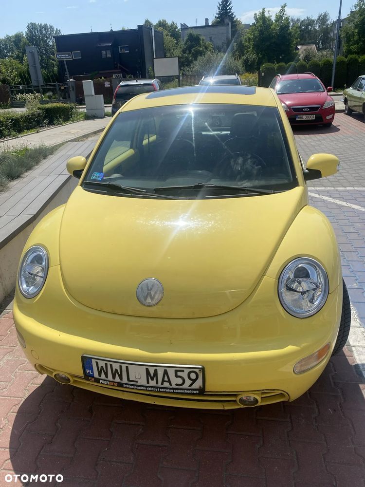Volkswagen New Beetle - 7