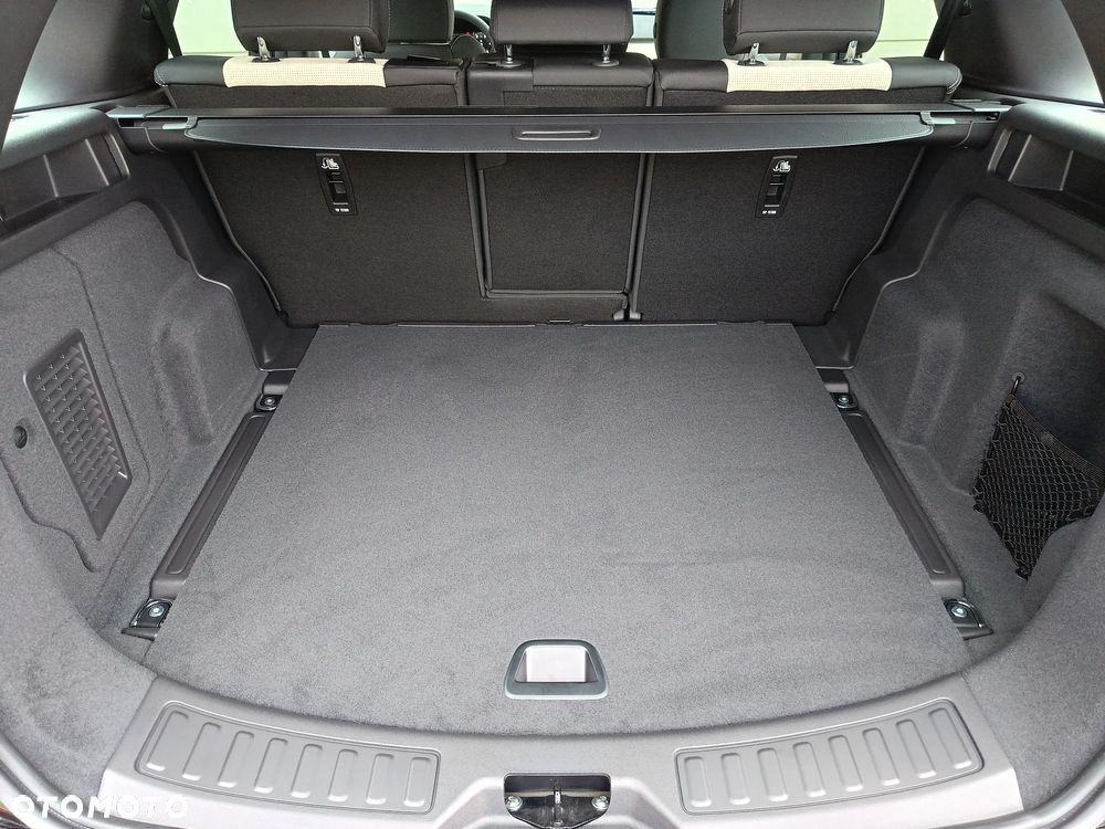 Land Rover Discovery Sport - 39