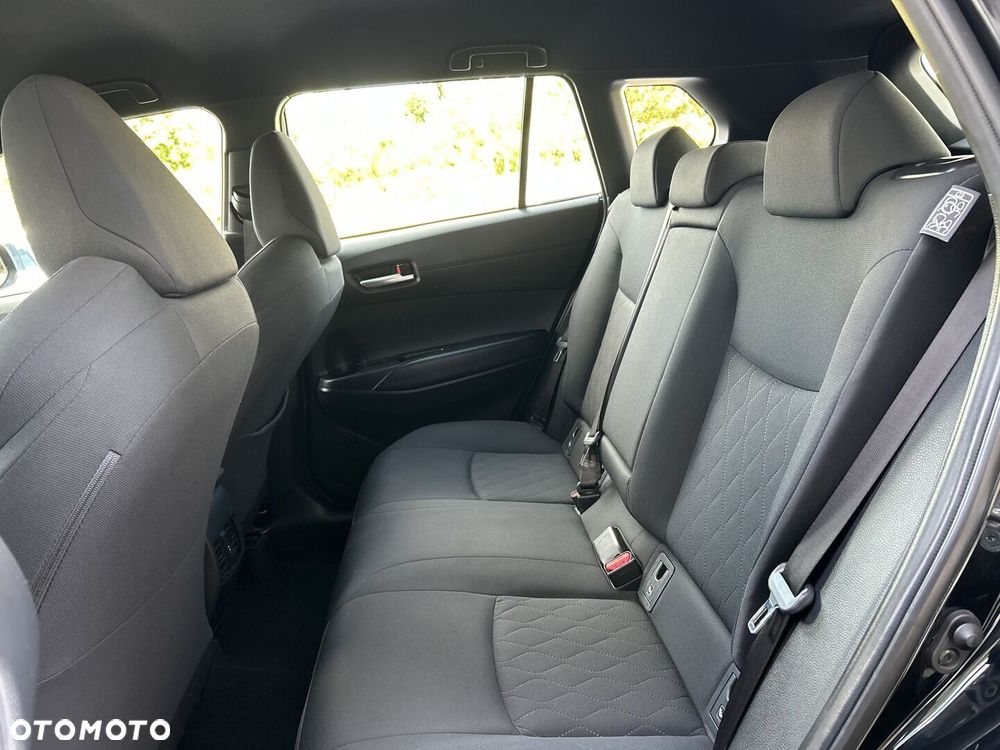 Toyota Corolla Cross 2.0 Hybrid Comfort - 23