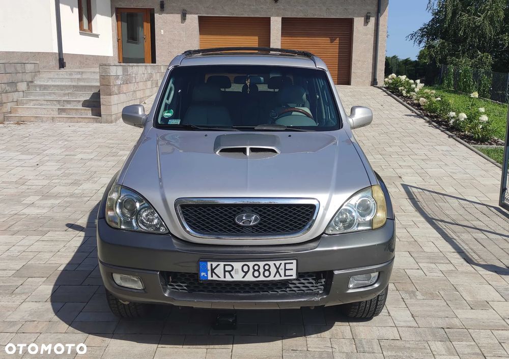 Hyundai Terracan - 2