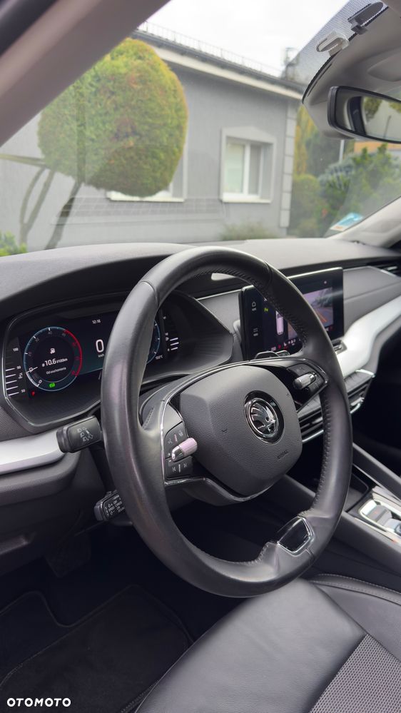 Skoda Octavia 2.0 TDI 4x4 DSG Ambition - 25