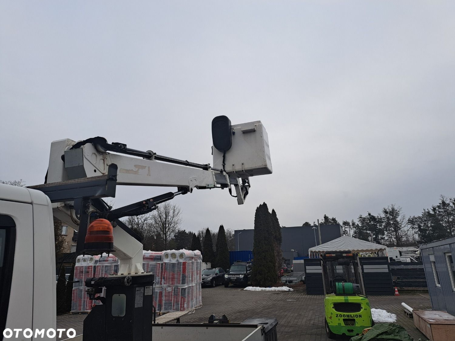 Iveco Daily 35S14N + Movex Tl 13M - 13