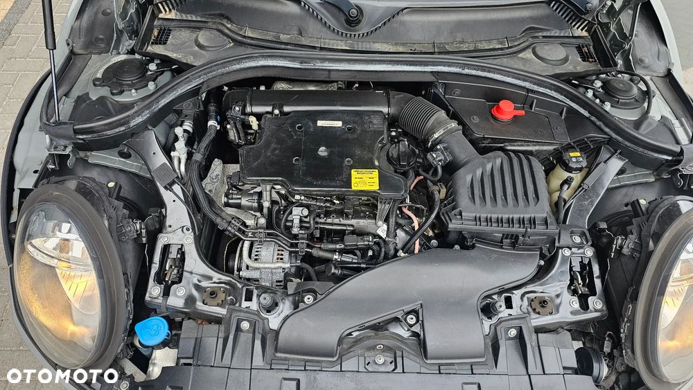 MINI Clubman One D John Cooper Works Trim - 12