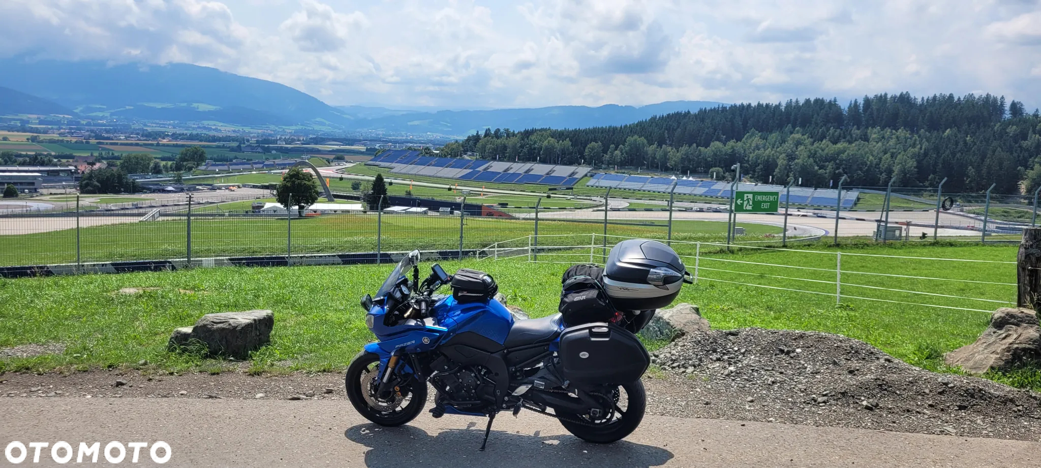 Yamaha FZ8 - 15