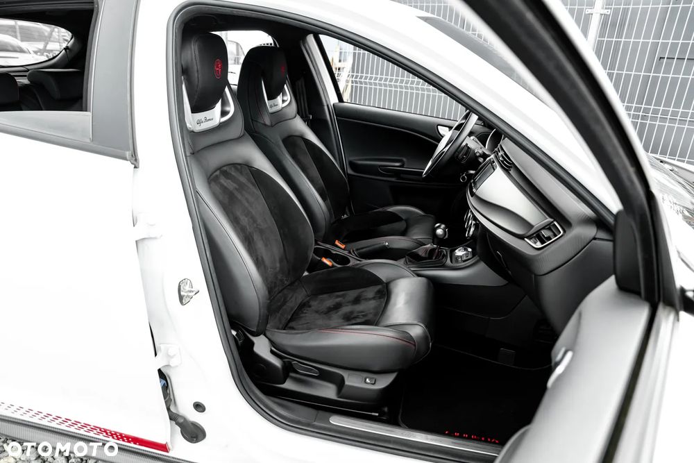 Alfa Romeo Giulietta 1.8 TBi 16V TCT Veloce - 26
