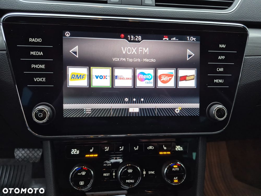 Skoda Superb 2.0 TDI SCR Style DSG - 13