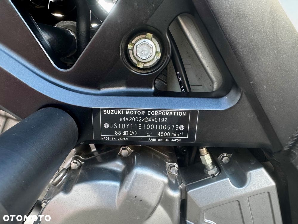Suzuki SV - 20