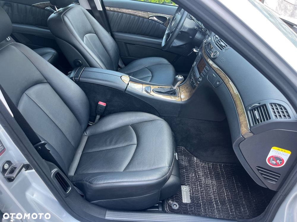 Mercedes-Benz Klasa E 350 4-Matic Avantgarde - 12