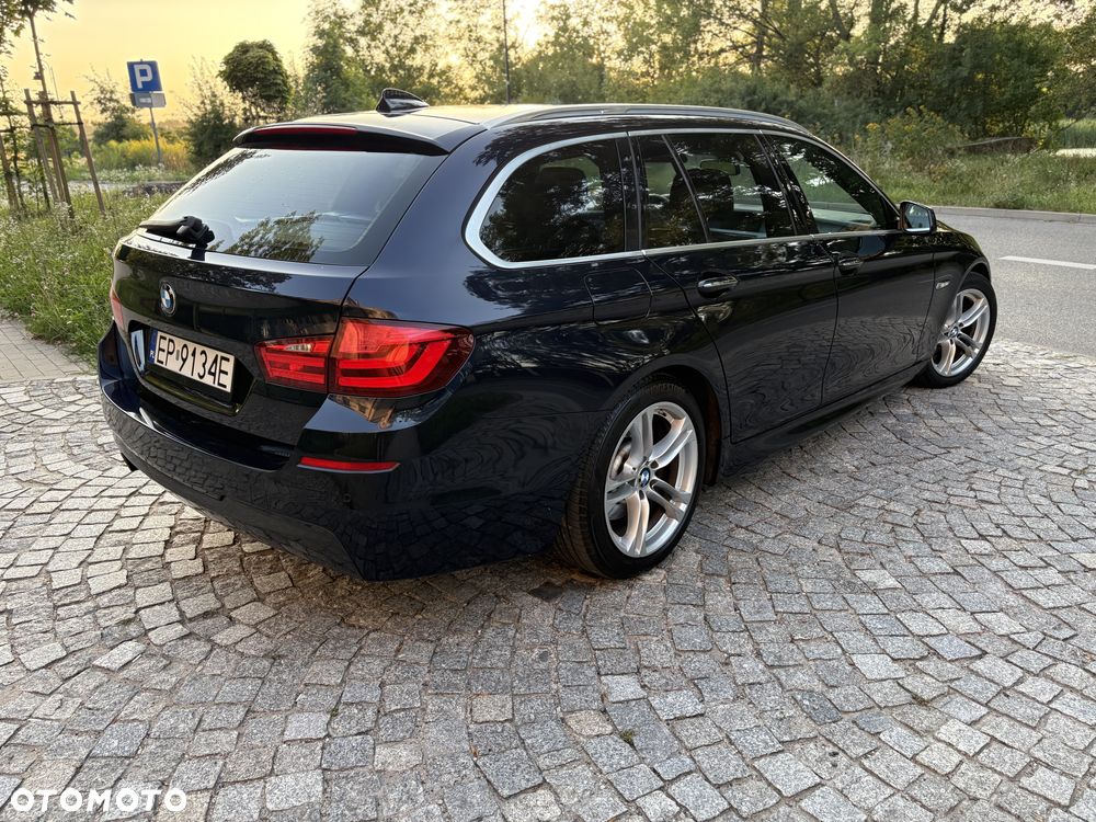 BMW Seria 5 520d Touring - 25