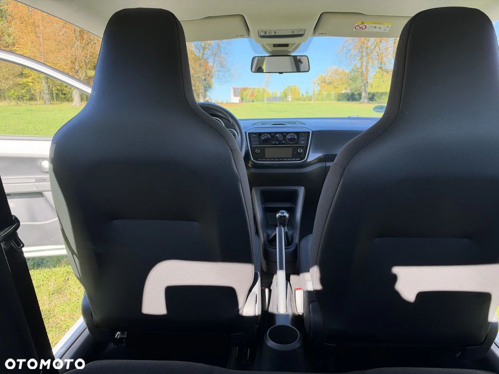 Volkswagen up! - 28