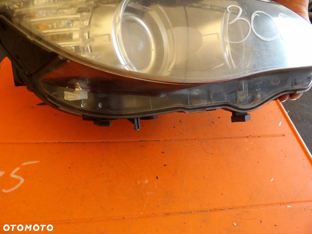 BMW - E60 - H7 - LIFT - PRAWA LAMPA PRZEDNIA - UK - 7177730 - 3