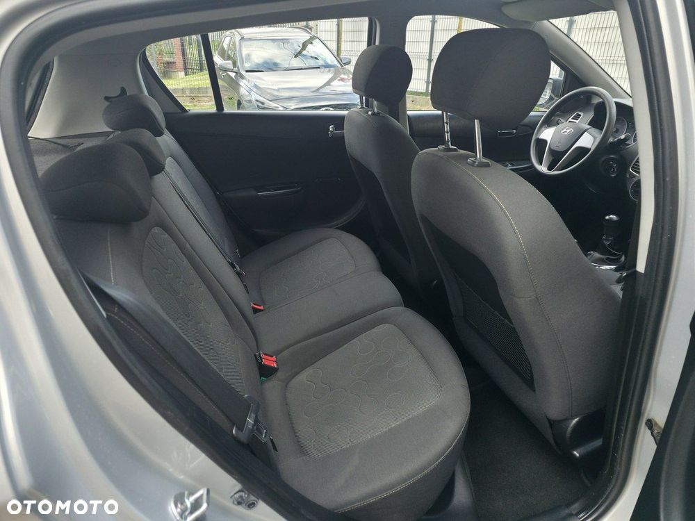 Hyundai i20 - 8