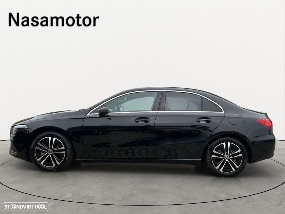 Mercedes-Benz A 180 d — fotografia 7